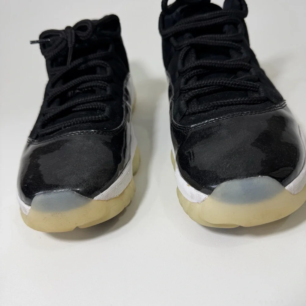 Nike Air Jordan 11 Retro Low Barons Sneakers Black Metallic Silver Men’s Size 11